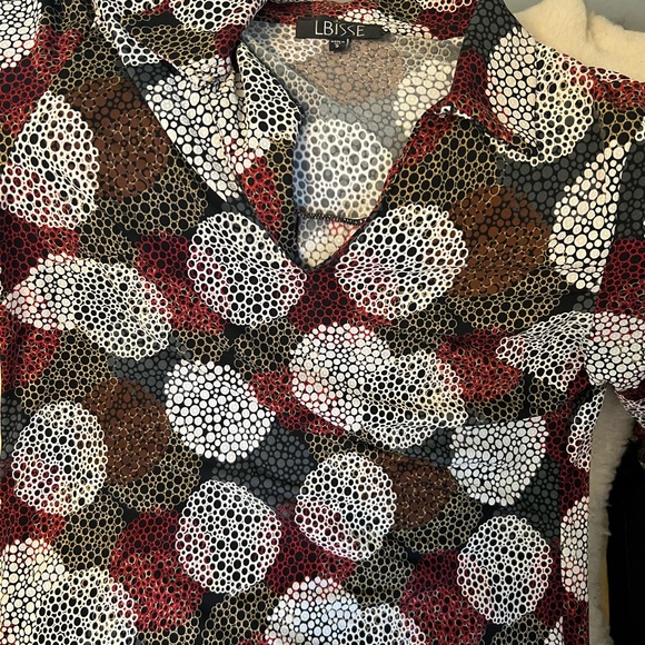 Top - Picture 2 of 7